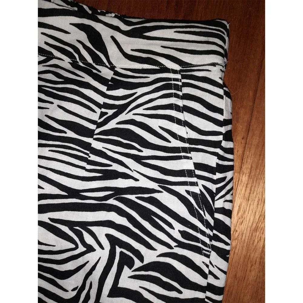 Brand New Linen Zebra Culottes - Picture 4 of 7